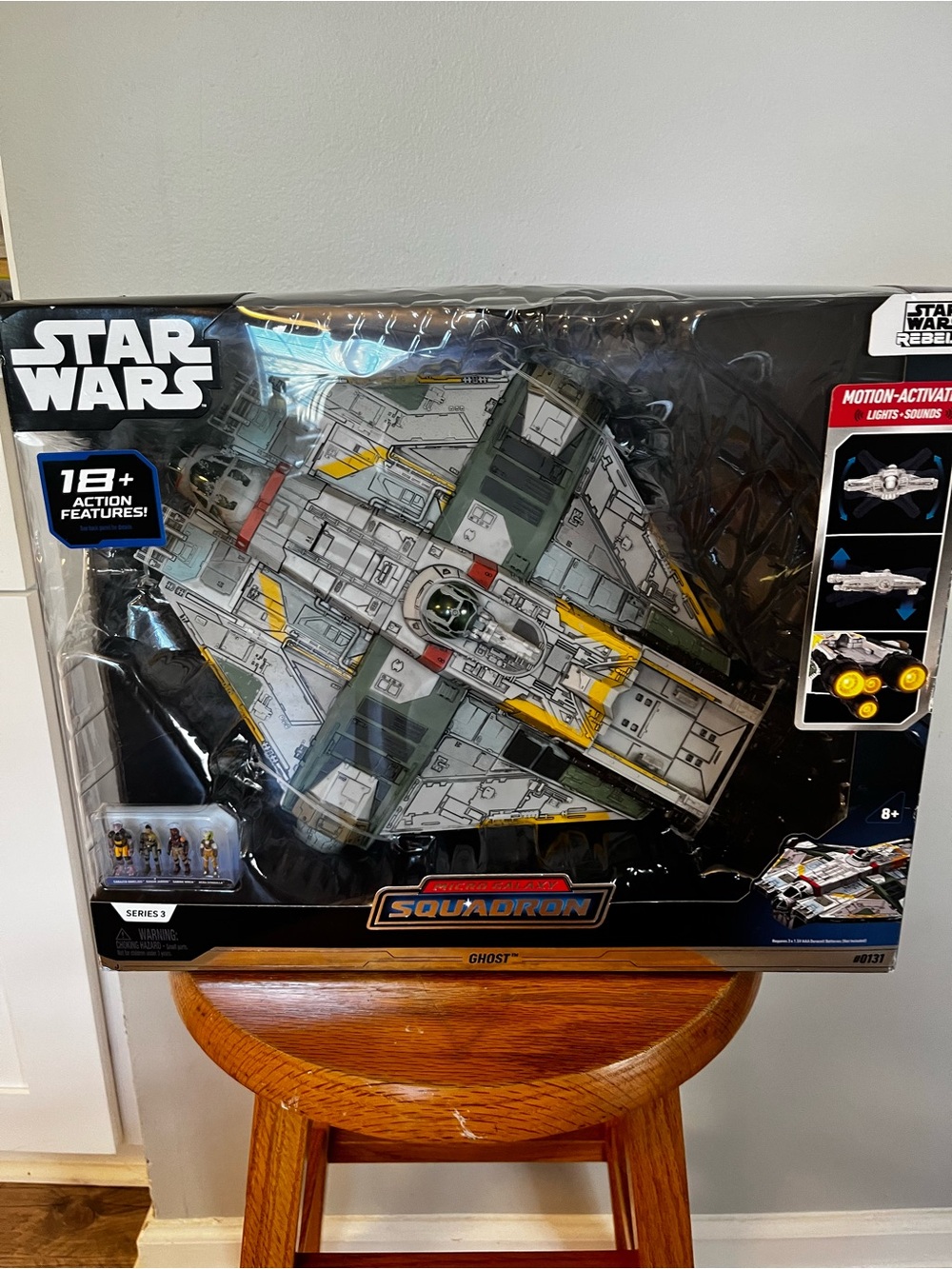 Star Wars Ghost Squadron Ship Toy microgalaxy - Gray, Yellow, Green